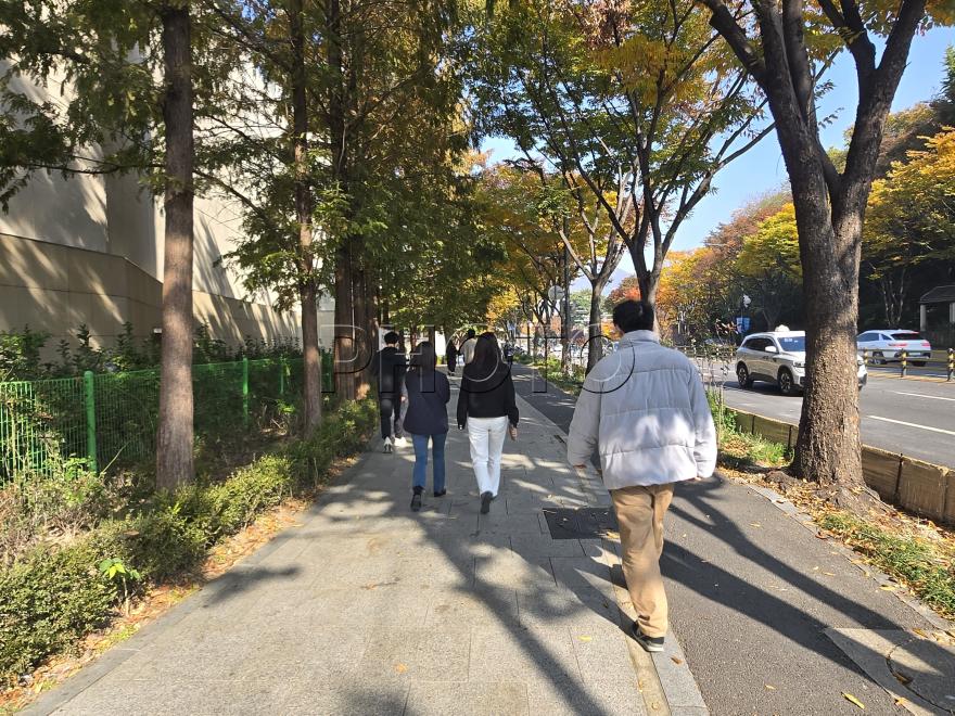KakaoTalk_20251107_125900862_04.jpg