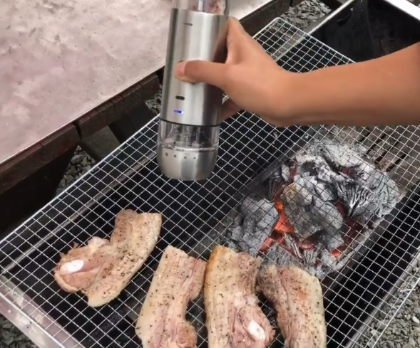 통후추크라인더.png
