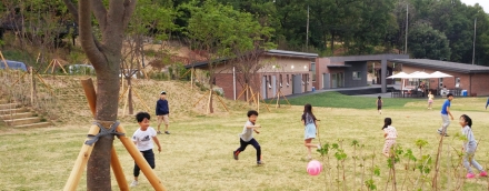 도심 속 숲속 둥지, 초안산 캠핑장에서 나만의 힐링을